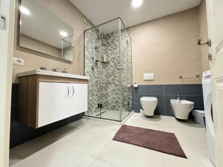 Yellow Apartment Драч Екстериор снимка